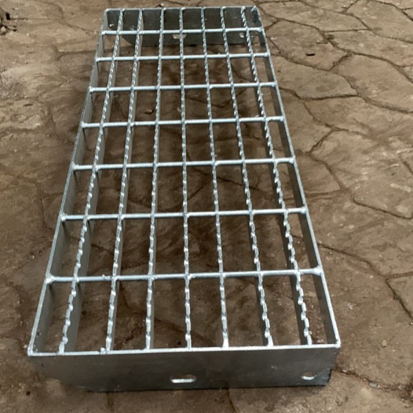 Degrau Em Grade Preço??